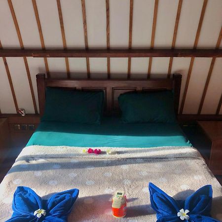 Hotel Blue Moon Meno Gili Meno Exterior foto
