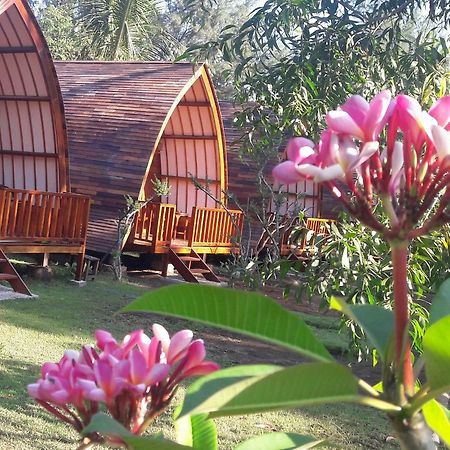 Hotel Blue Moon Meno Gili Meno Exterior foto