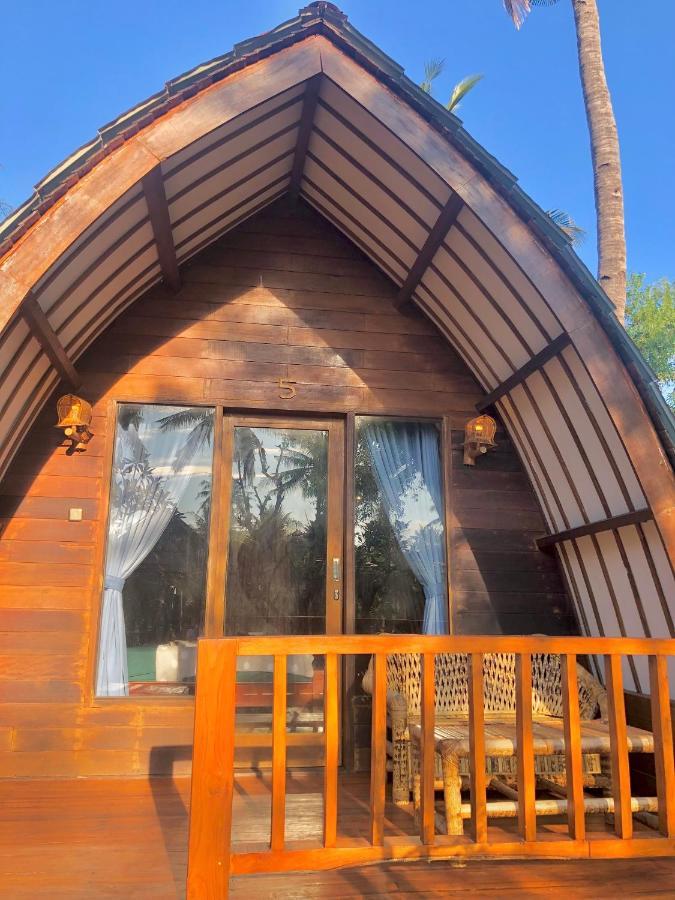Hotel Blue Moon Meno Gili Meno Exterior foto