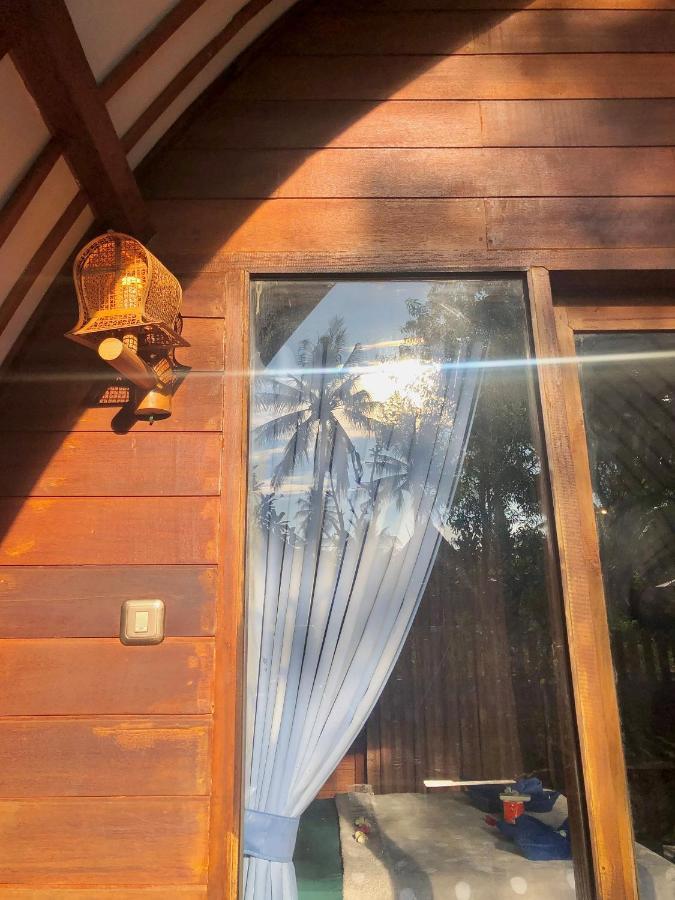 Hotel Blue Moon Meno Gili Meno Exterior foto
