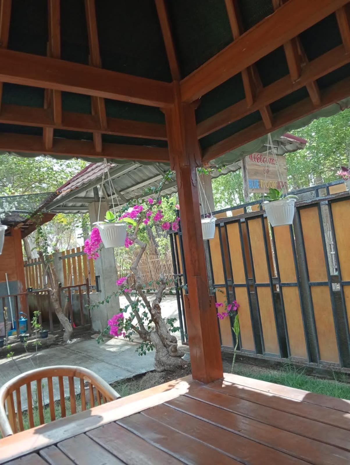 Hotel Blue Moon Meno Gili Meno Exterior foto