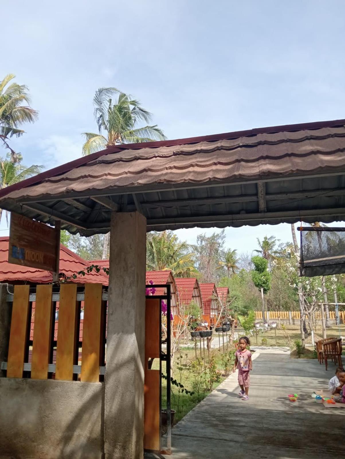 Hotel Blue Moon Meno Gili Meno Exterior foto