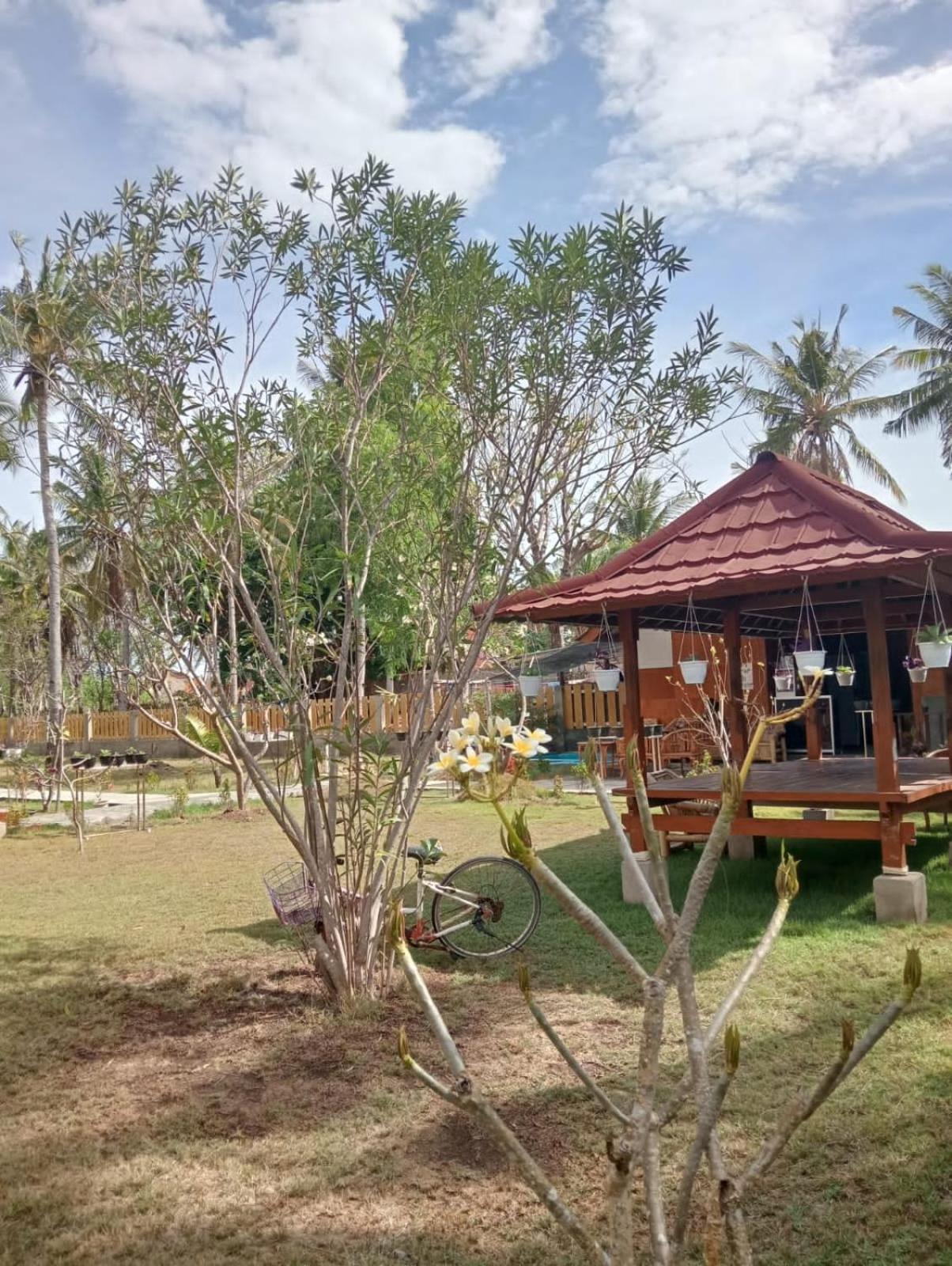 Hotel Blue Moon Meno Gili Meno Exterior foto