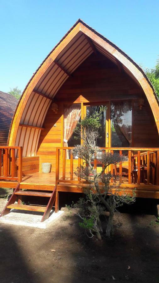 Hotel Blue Moon Meno Gili Meno Exterior foto