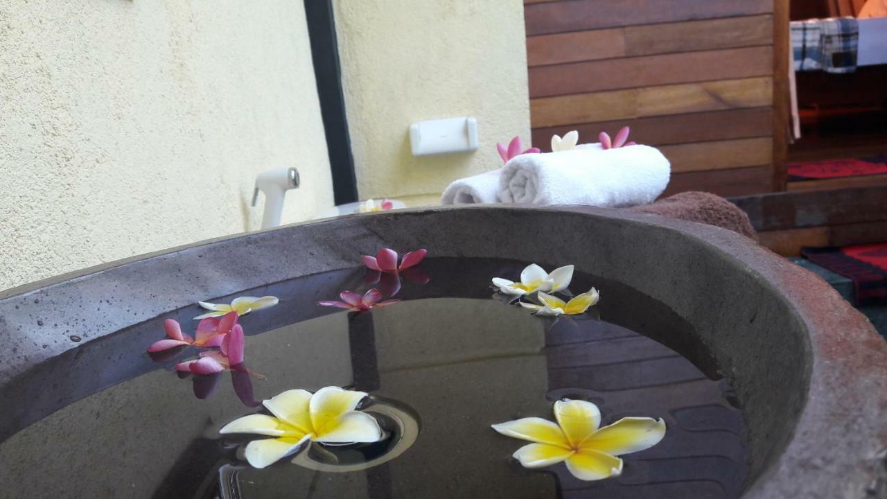 Hotel Blue Moon Meno Gili Meno Exterior foto